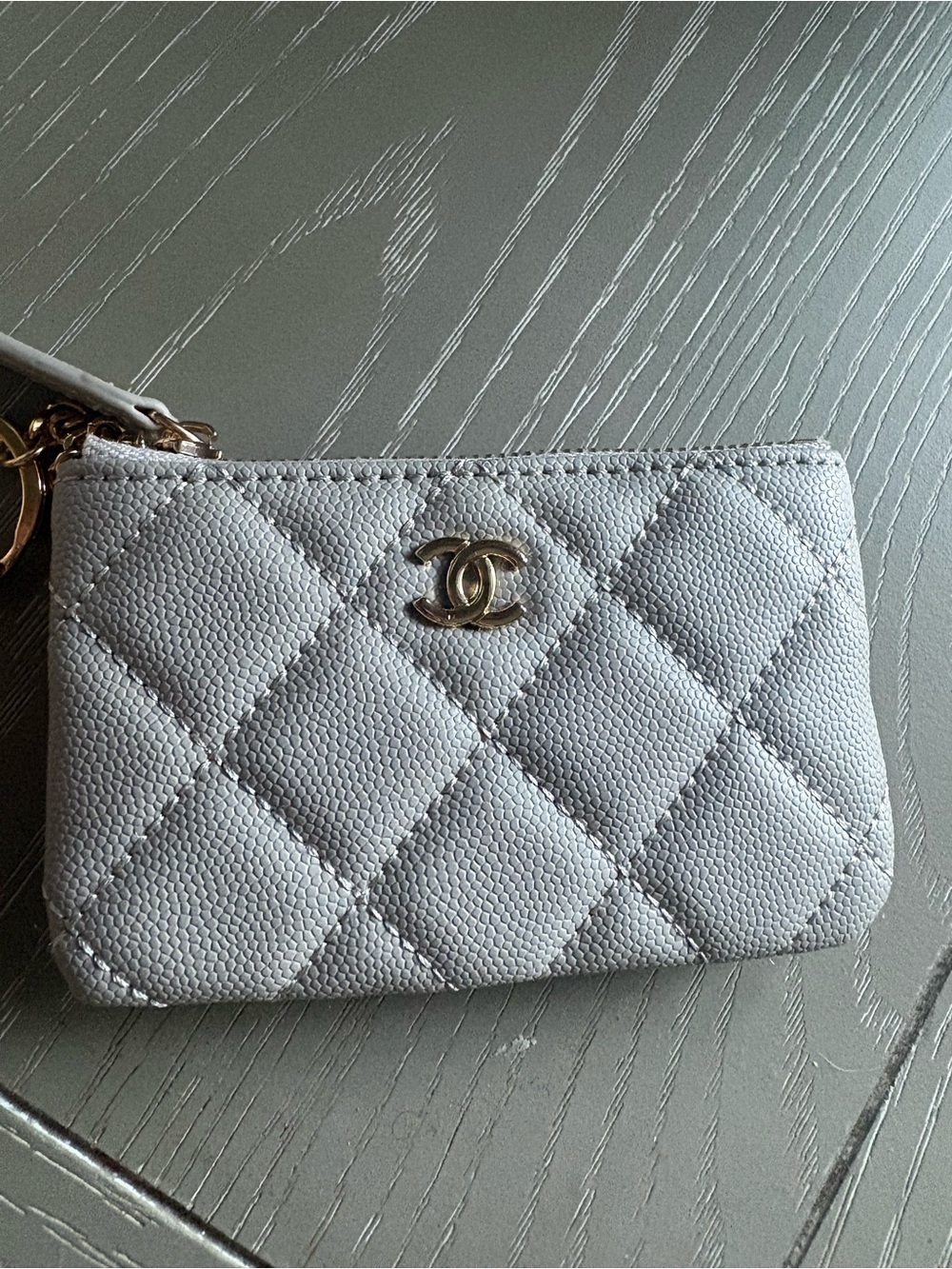 FASHION Mini Quilted Coin Pouch in Light Gray with Gold Hardware